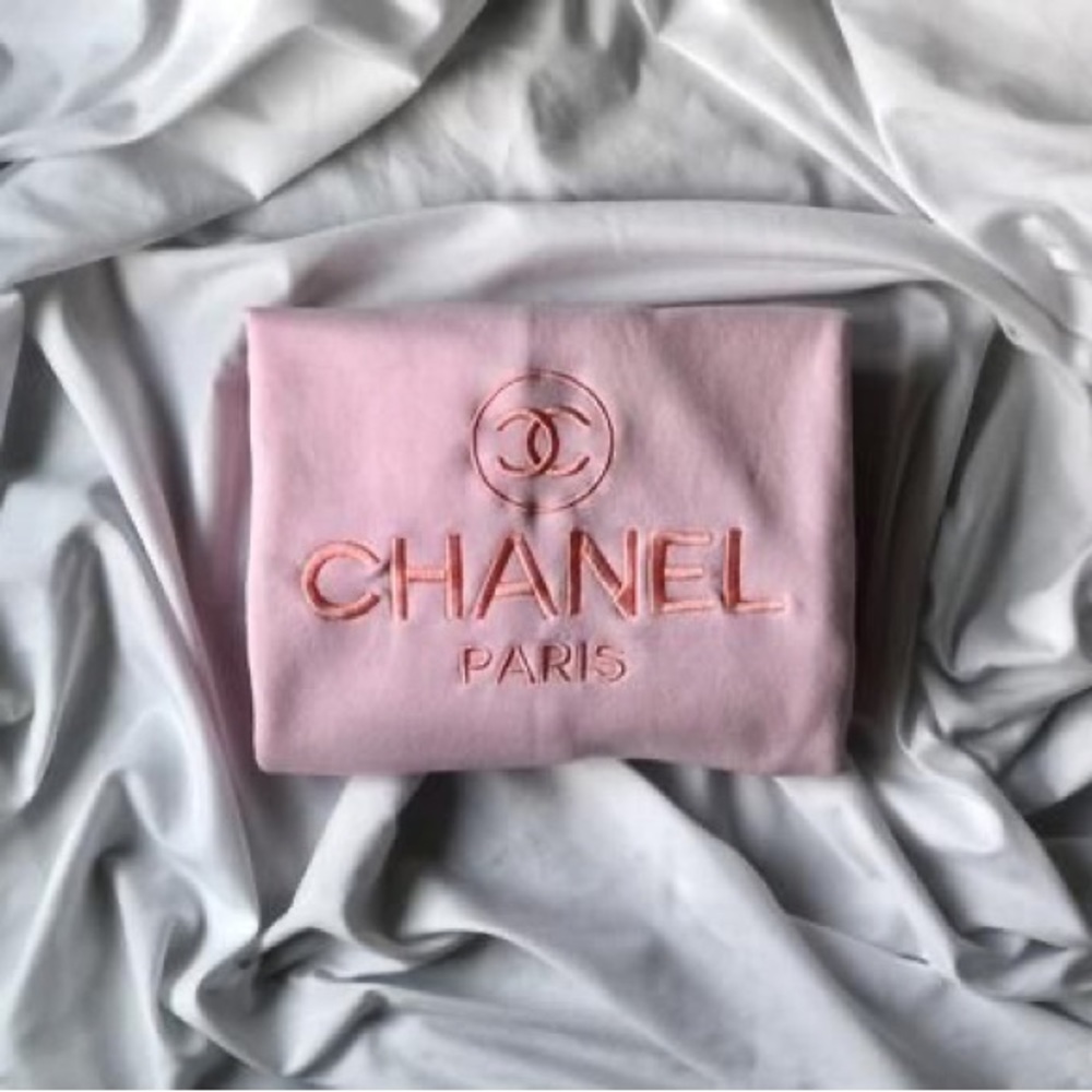 LUXURIOUS PARIS EMBROIDERED SWEATSHIRT - Picture 2 of 2
